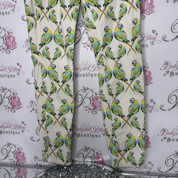 Dittos pants parrot 🦜 bird rainbow printed soft buttery fabric stretch bottoms - Picture 13 of 13